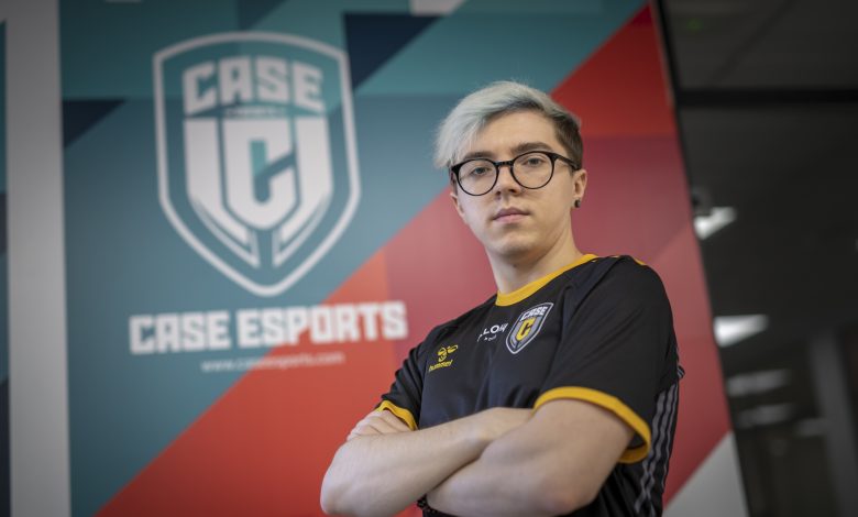 AHaHaCiK ficha por Case Esports